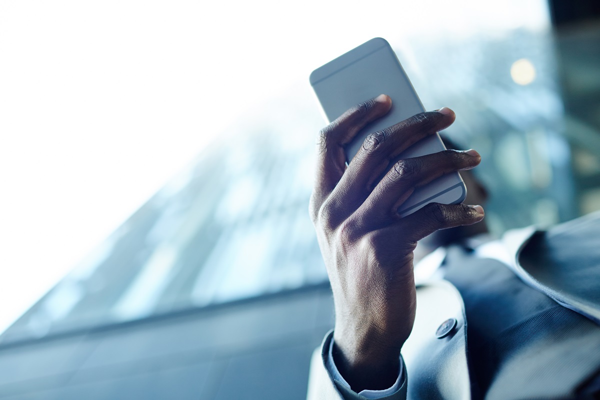 Ile trwa naprawa telefonu w serwisie?